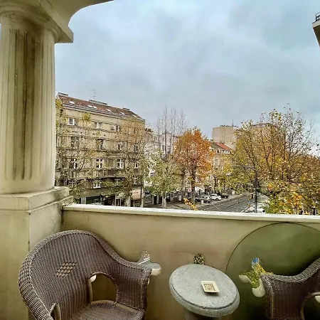 Dorcol Mansion 3br At Center Βελιγράδι