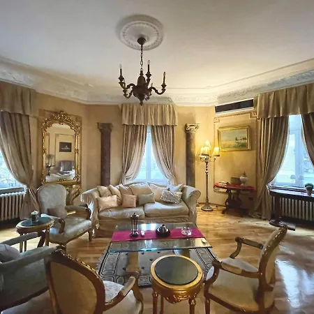 Dorcol Mansion 3br At Center *